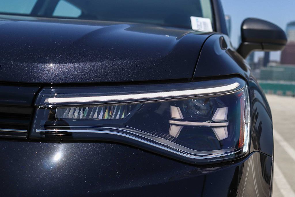 Thumbnail: 2025 Volkswagen Taos - 20