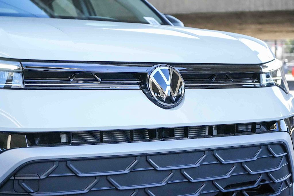 Thumbnail: 2026 Volkswagen Taos - 6