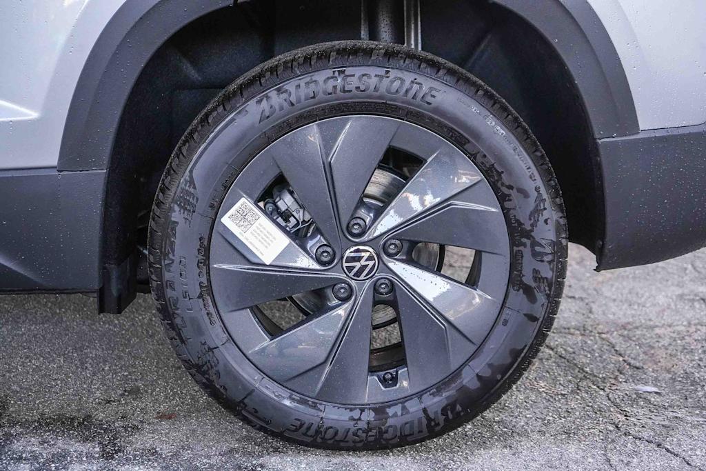 Thumbnail: 2026 Volkswagen Taos - 7