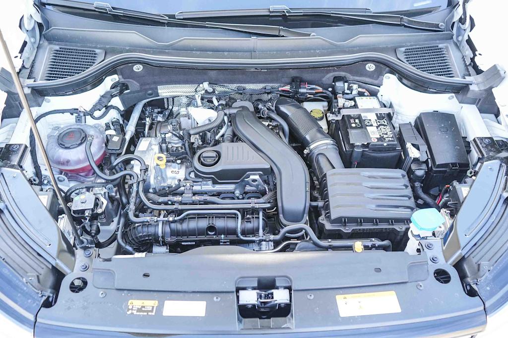Thumbnail: 2026 Volkswagen Taos - 8
