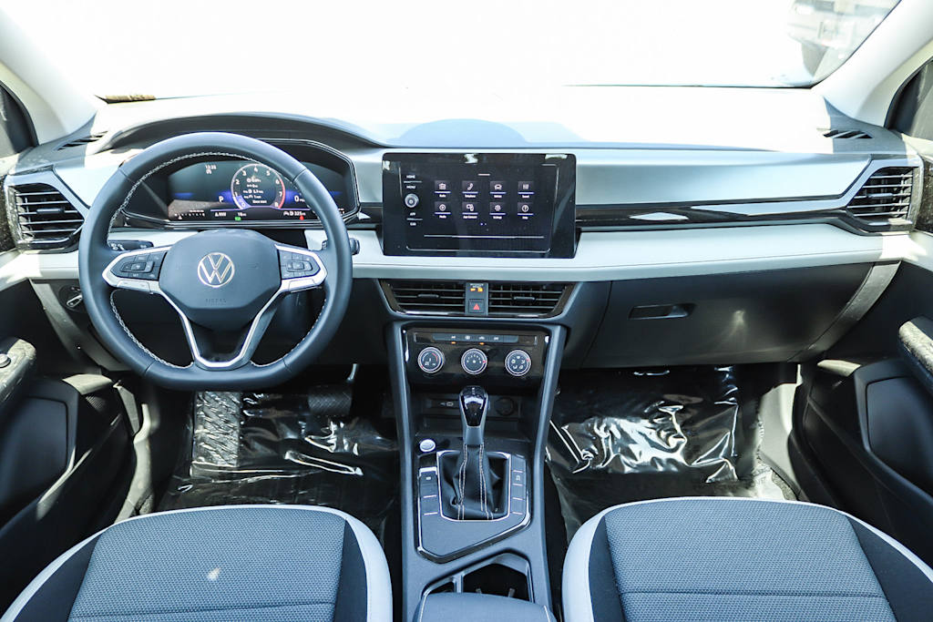Thumbnail: 2026 Volkswagen Taos - 2