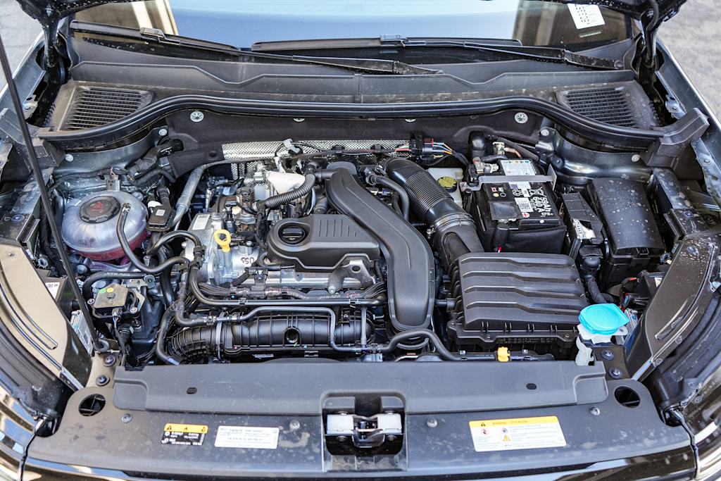 Thumbnail: 2026 Volkswagen Taos - 8
