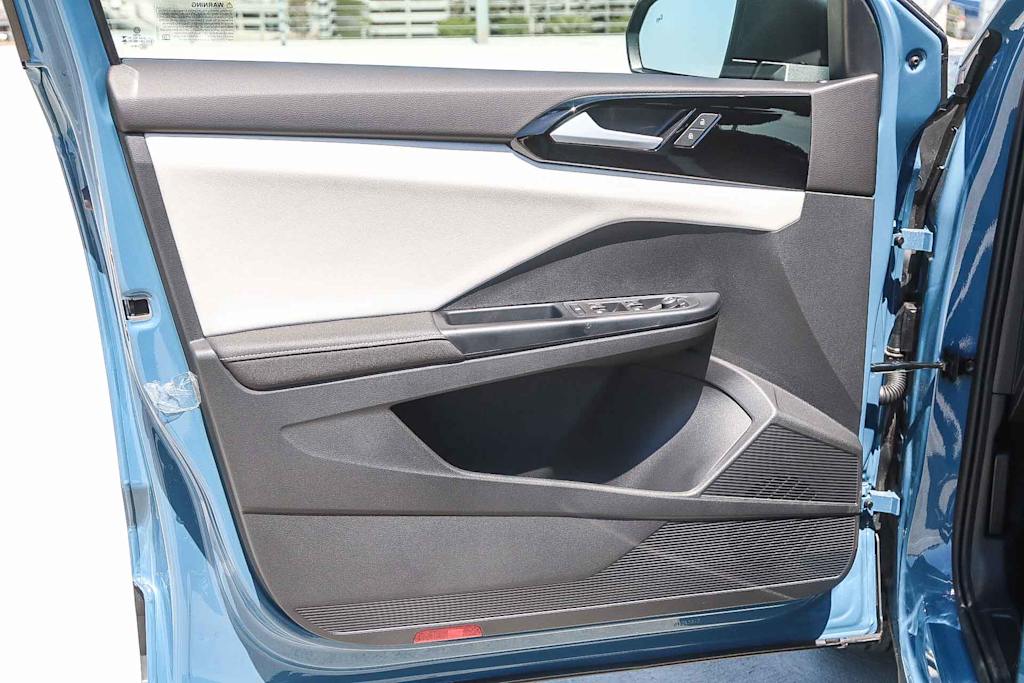 Thumbnail: 2025 Volkswagen Taos - 27