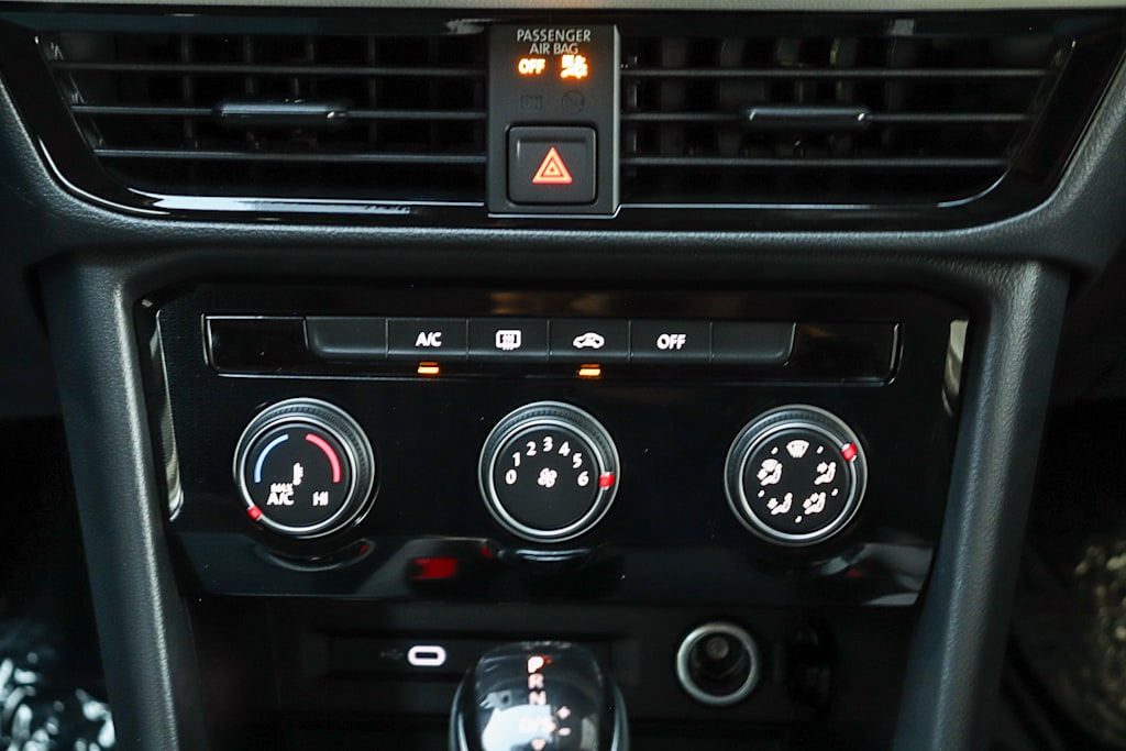 Thumbnail: 2026 Volkswagen Taos - 22