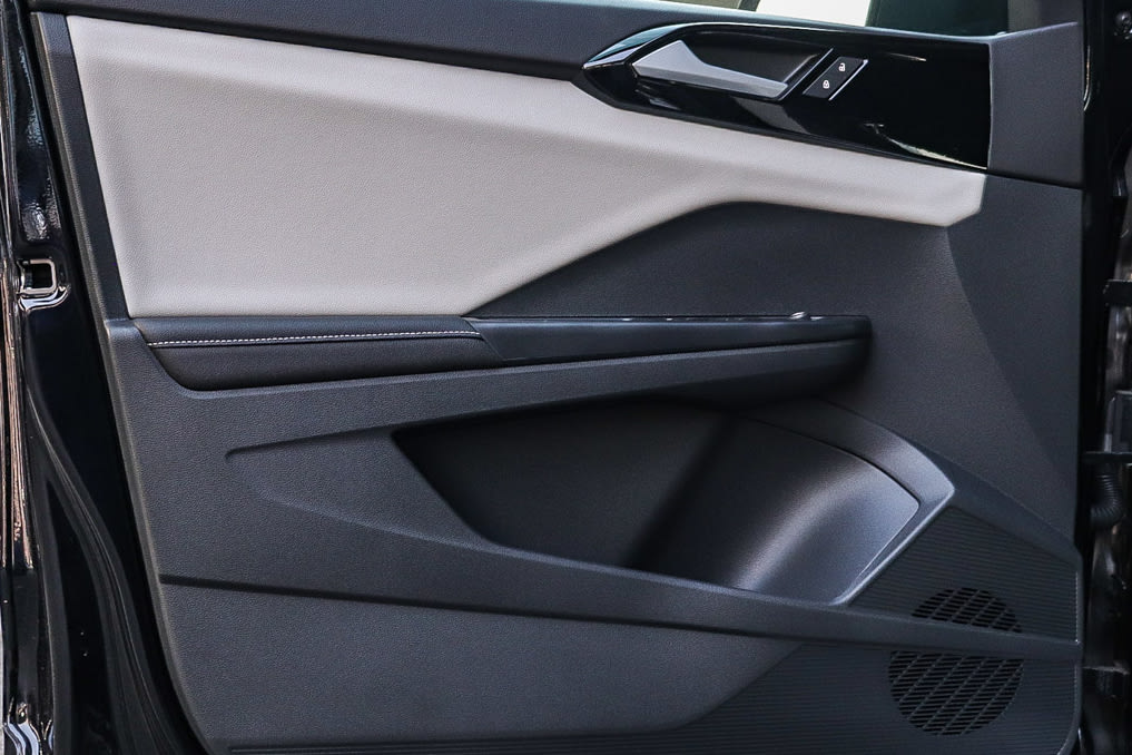 Thumbnail: 2026 Volkswagen Taos - 25