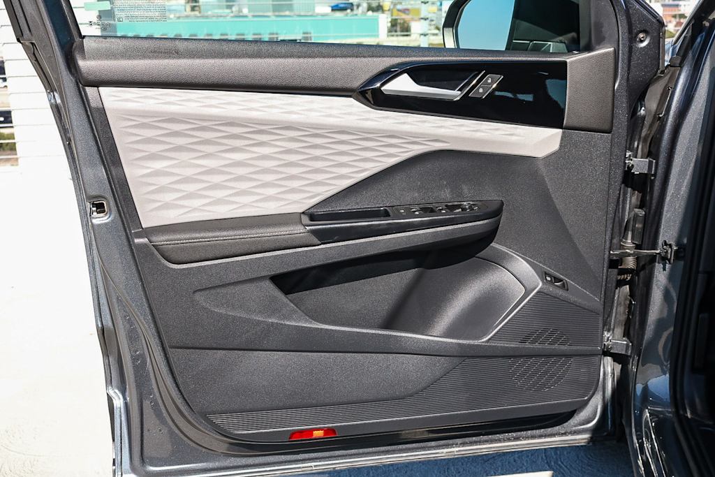 Thumbnail: 2024 Volkswagen Taos - 26