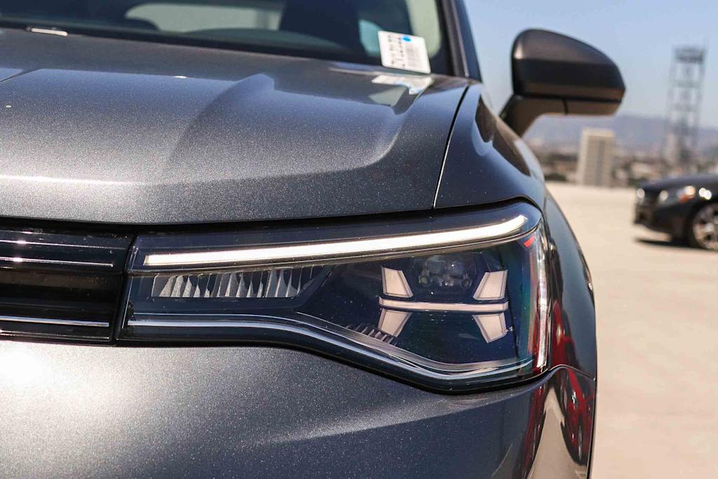 Thumbnail: 2025 Volkswagen Taos - 18