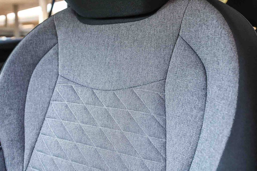 Thumbnail: 2025 Volkswagen Tiguan - 25