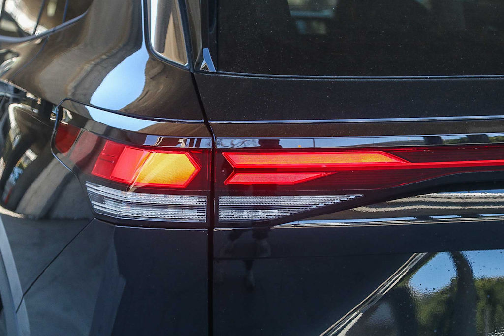 Thumbnail: 2025 Volkswagen Tiguan - 18