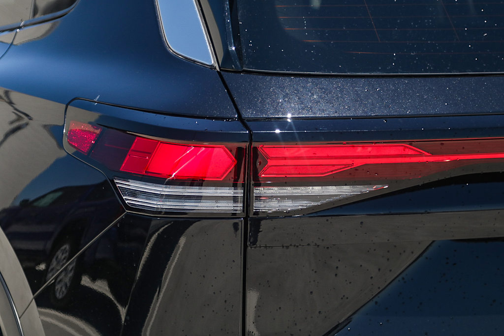 Thumbnail: 2025 Volkswagen Tiguan - 19