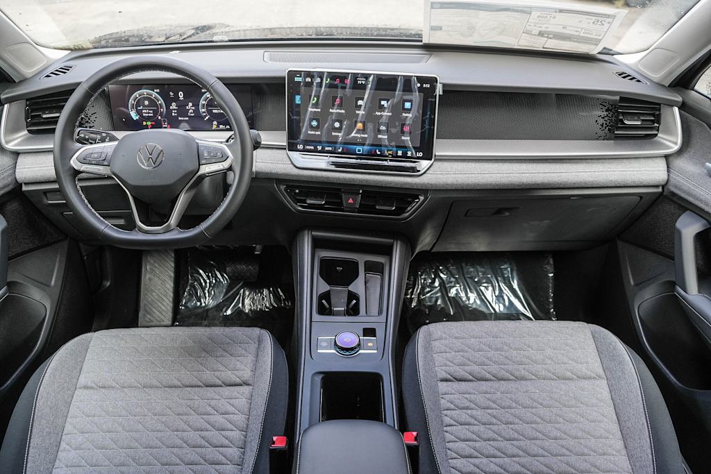 Thumbnail: 2026 Volkswagen Tiguan - 2