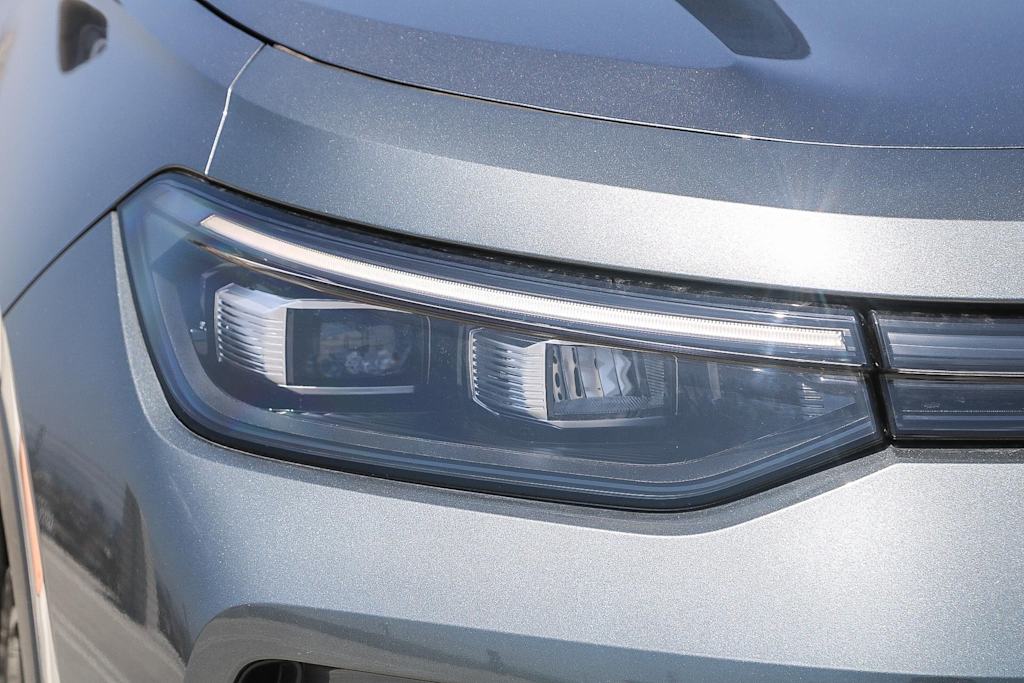 Thumbnail: 2025 Volkswagen Tiguan - 18