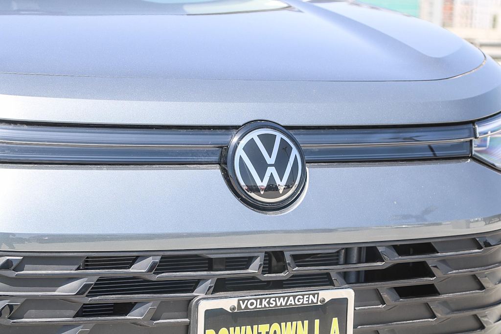 Thumbnail: 2025 Volkswagen Tiguan - 6