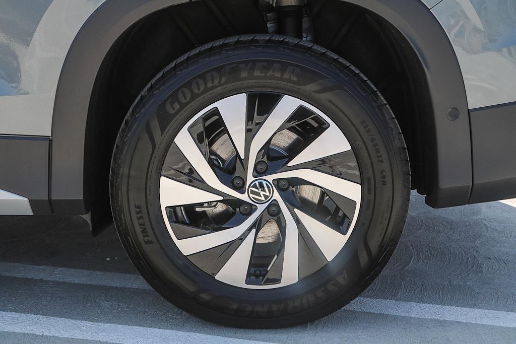 Thumbnail: 2025 Volkswagen Tiguan - 7