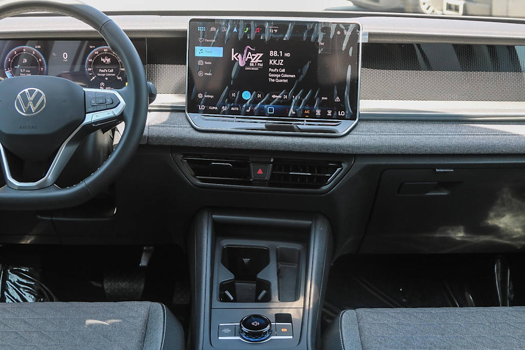 Thumbnail: 2025 Volkswagen Tiguan - 9