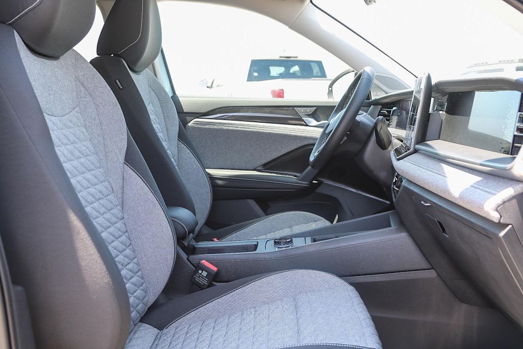 Thumbnail: 2025 Volkswagen Tiguan - 10