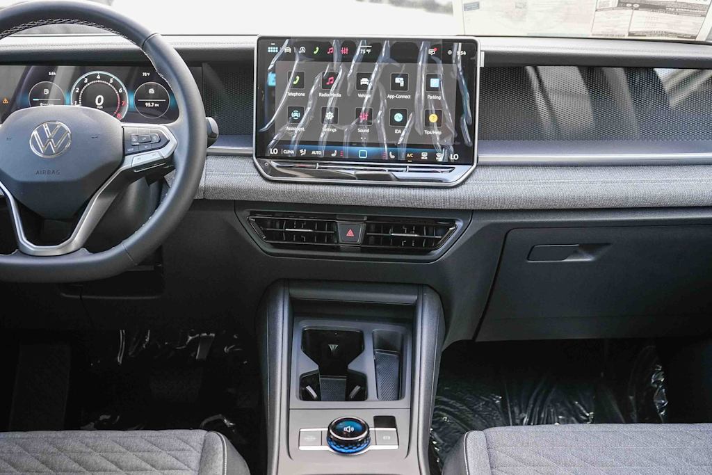 Thumbnail: 2026 Volkswagen Tiguan - 9