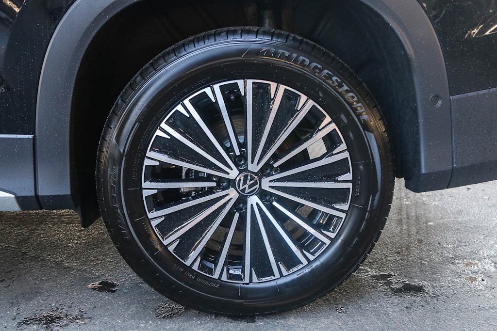 Thumbnail: 2025 Volkswagen Tiguan - 7