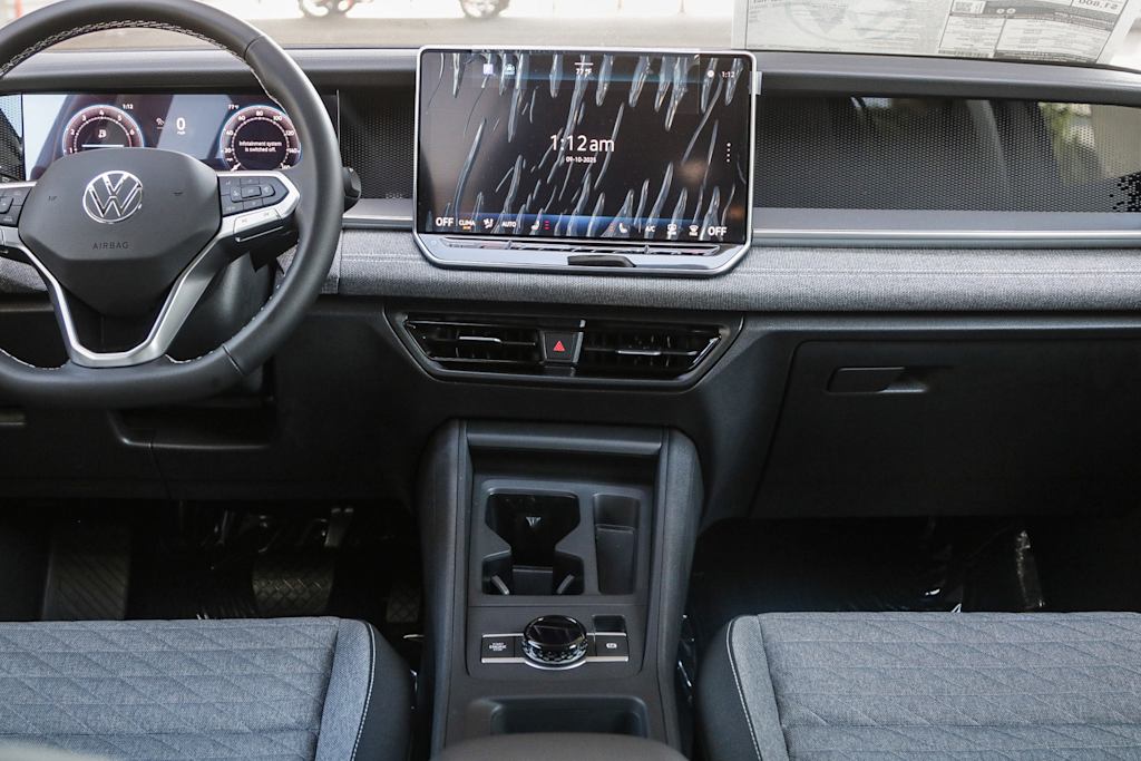 Thumbnail: 2025 Volkswagen Tiguan - 8