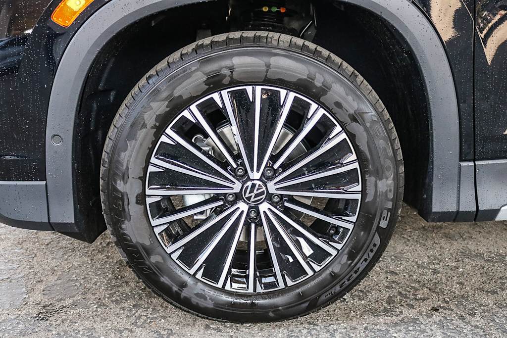 Thumbnail: 2025 Volkswagen Tiguan - 20