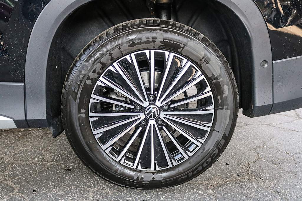 Thumbnail: 2025 Volkswagen Tiguan - 7