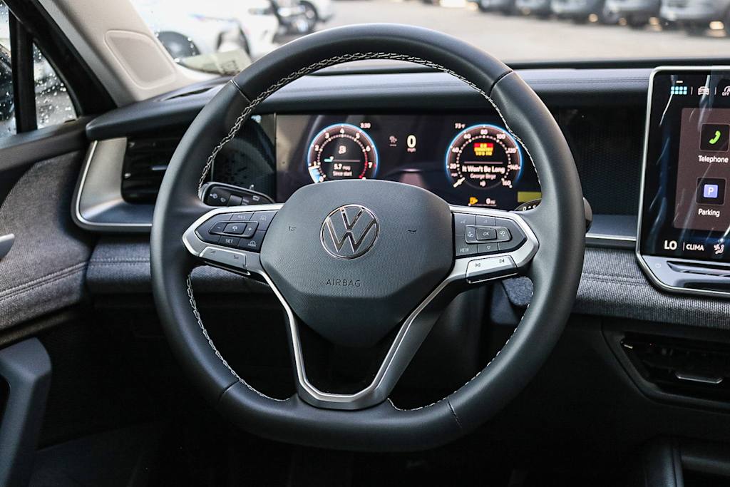 Thumbnail: 2025 Volkswagen Tiguan - 13