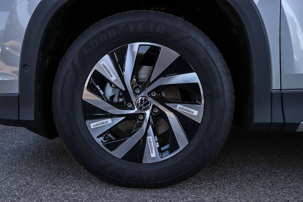Thumbnail: 2026 Volkswagen Tiguan - 21