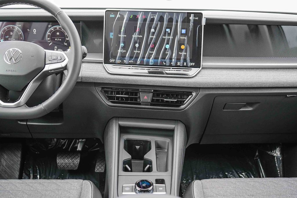 Thumbnail: 2026 Volkswagen Tiguan - 9