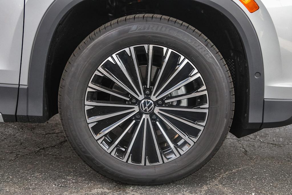 Thumbnail: 2025 Volkswagen Tiguan - 20