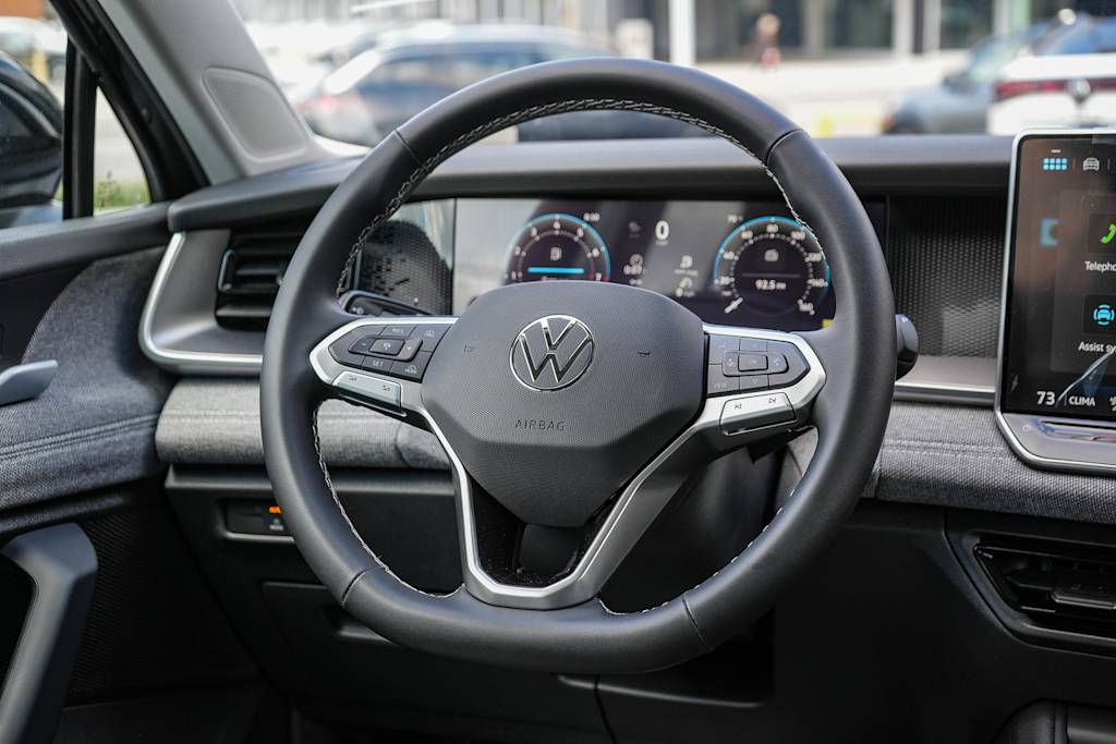 Thumbnail: 2026 Volkswagen Tiguan - 13