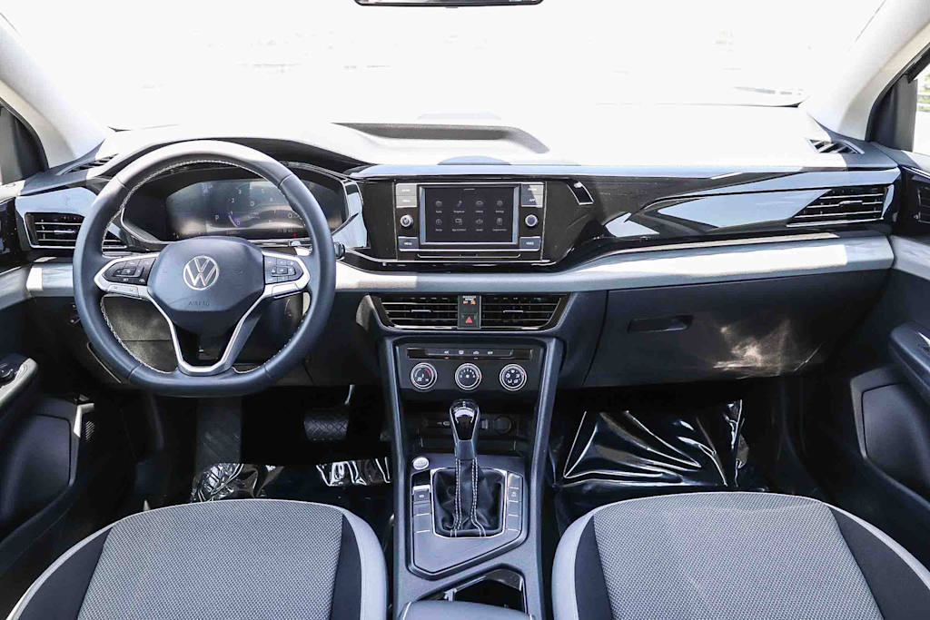 Thumbnail: 2022 Volkswagen Taos - 2