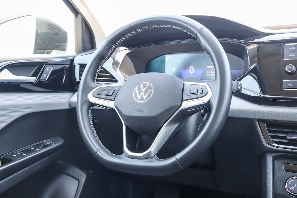 Thumbnail: 2022 Volkswagen Taos - 7