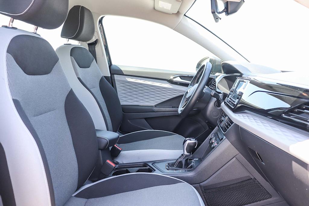 Thumbnail: 2022 Volkswagen Taos - 8