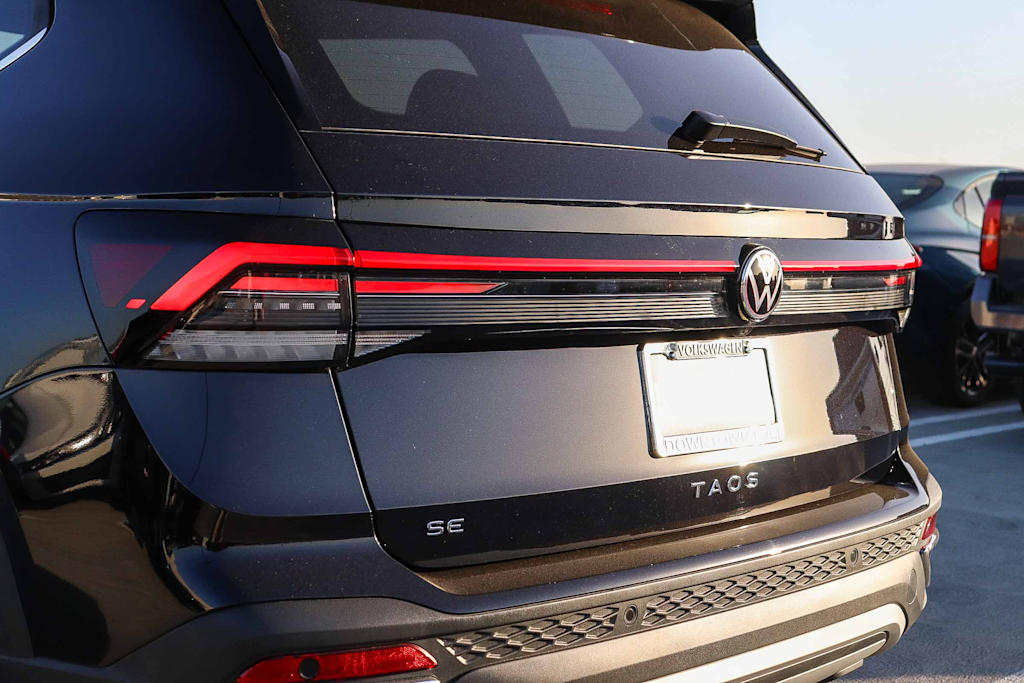 Thumbnail: 2026 Volkswagen Taos - 21