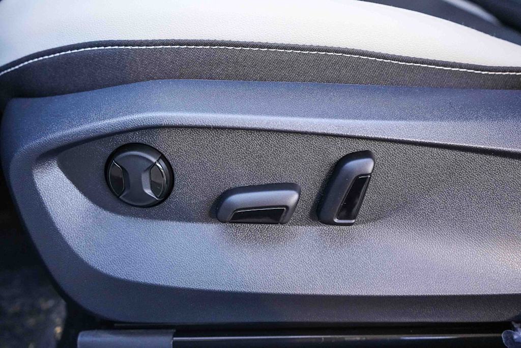 Thumbnail: 2026 Volkswagen Taos - 24