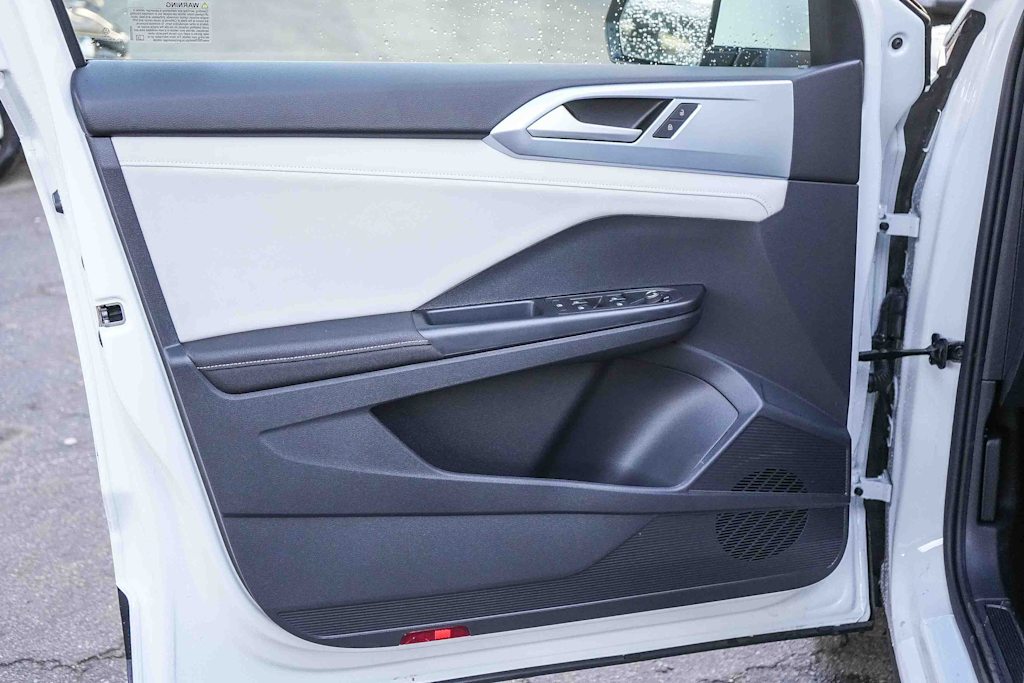 Thumbnail: 2026 Volkswagen Taos - 25