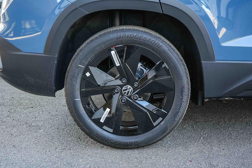 Thumbnail: 2026 Volkswagen Taos - 6