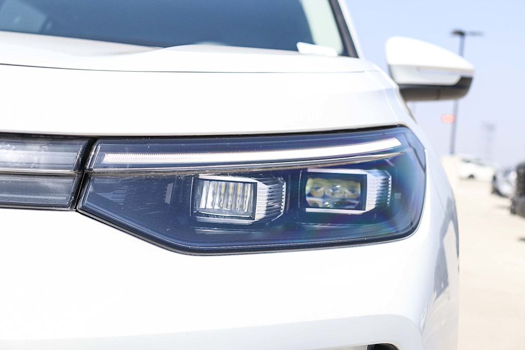 Thumbnail: 2025 Volkswagen Tiguan - 18