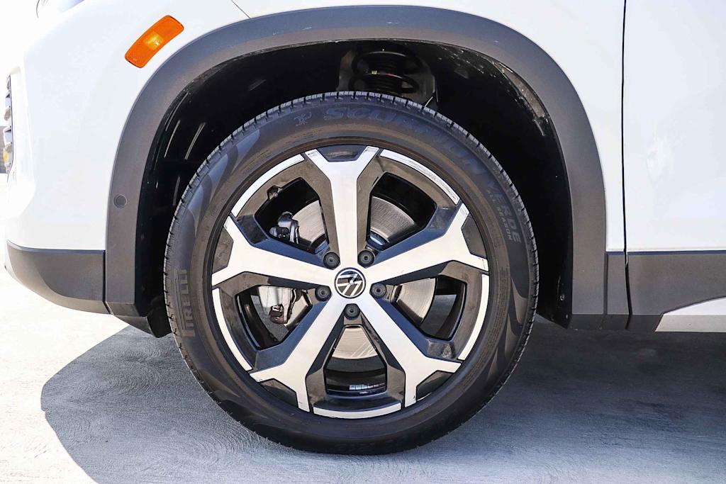 Thumbnail: 2025 Volkswagen Tiguan - 20
