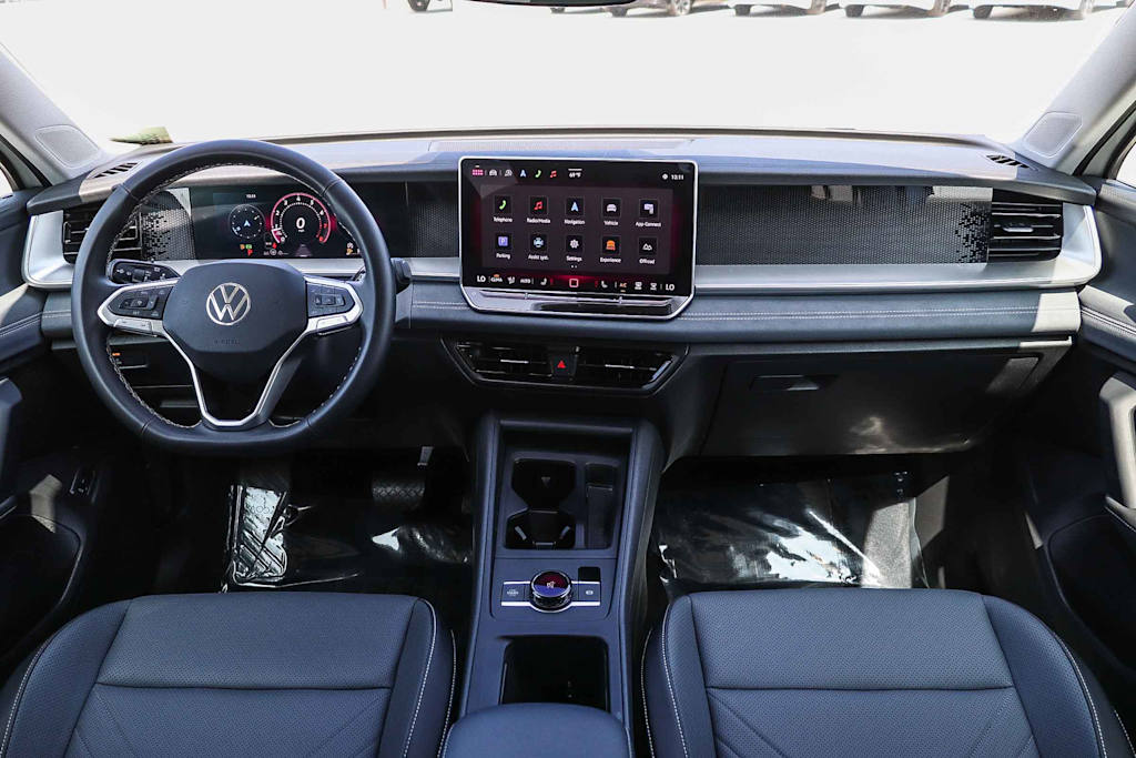 Thumbnail: 2025 Volkswagen Tiguan - 2
