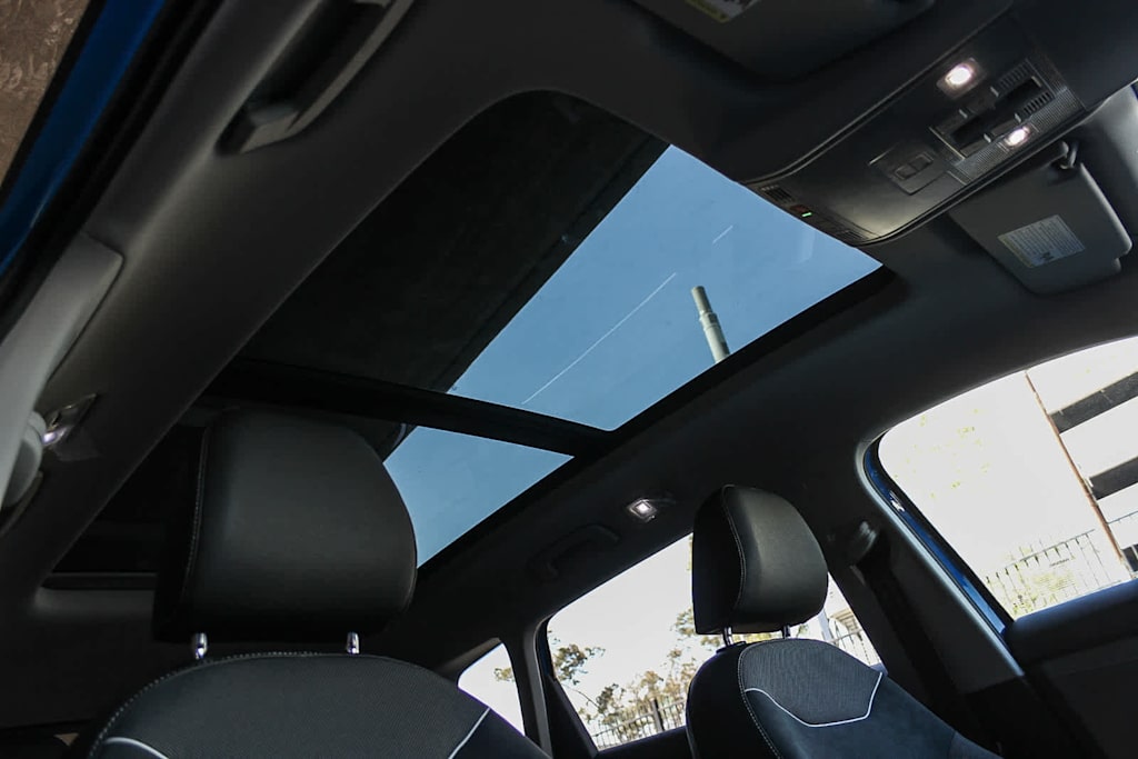 2024 Volkswagen Taos SE 21
