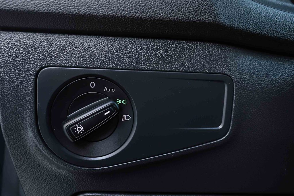 Thumbnail: 2024 Volkswagen Tiguan - 26