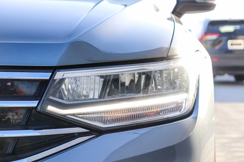 Thumbnail: 2024 Volkswagen Tiguan - 18