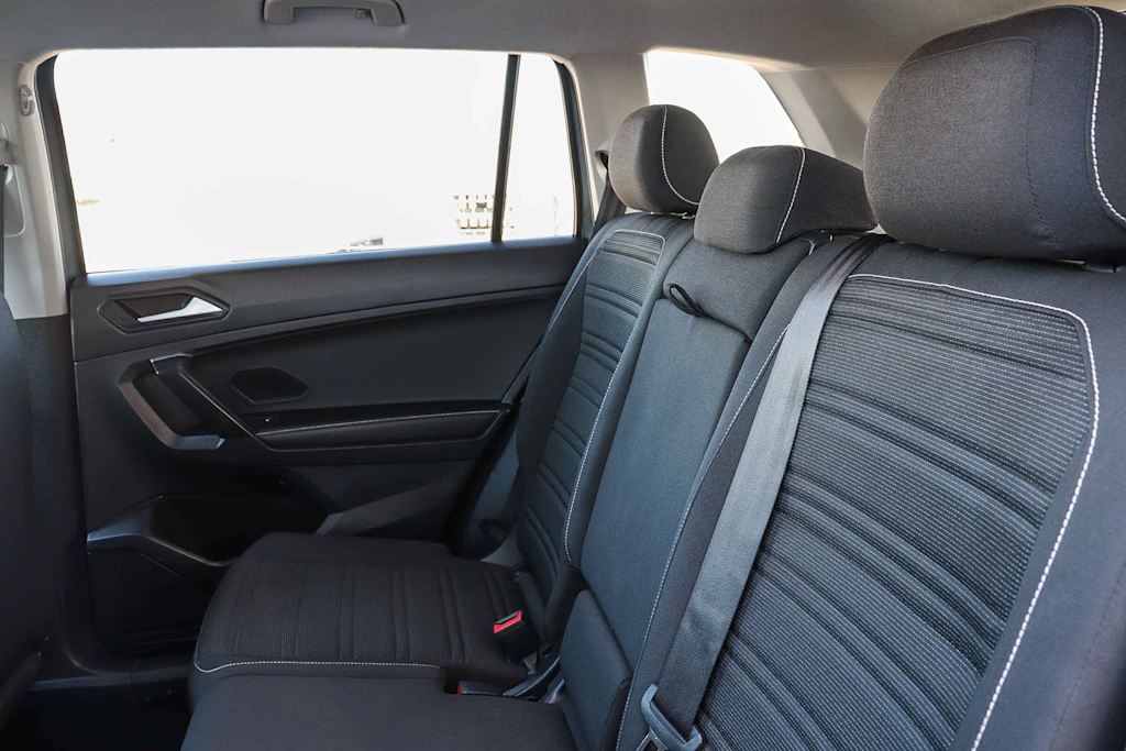 Thumbnail: 2024 Volkswagen Tiguan - 11