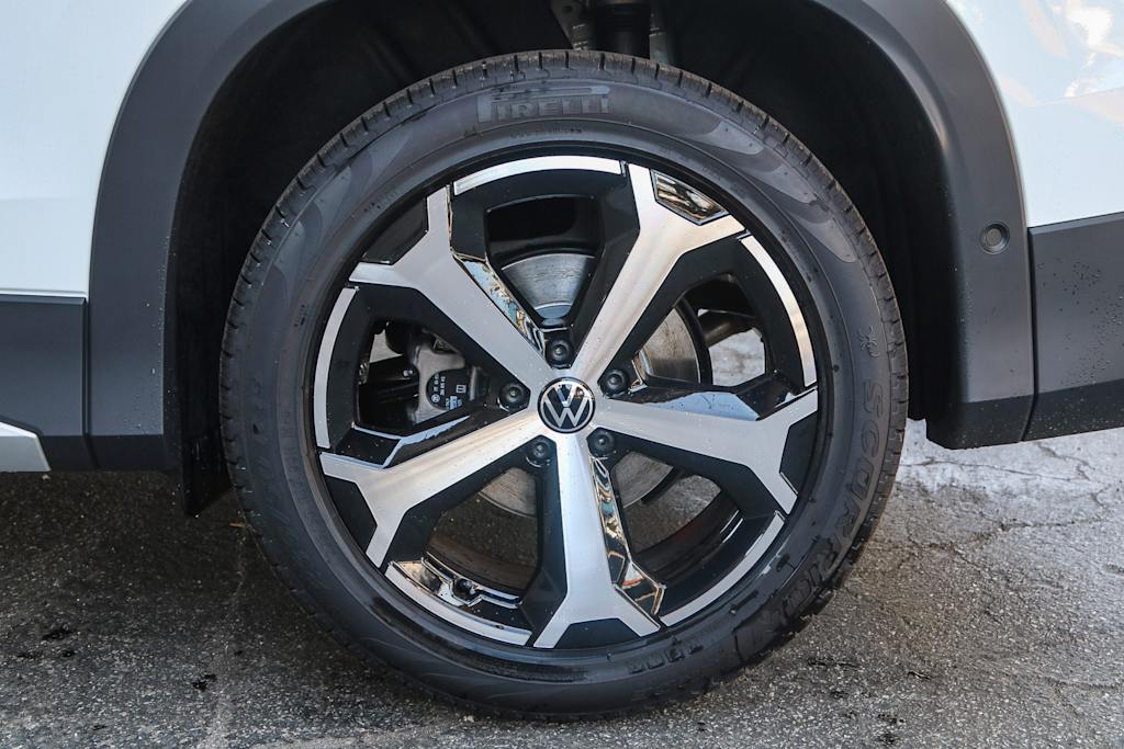 Thumbnail: 2025 Volkswagen Tiguan - 7