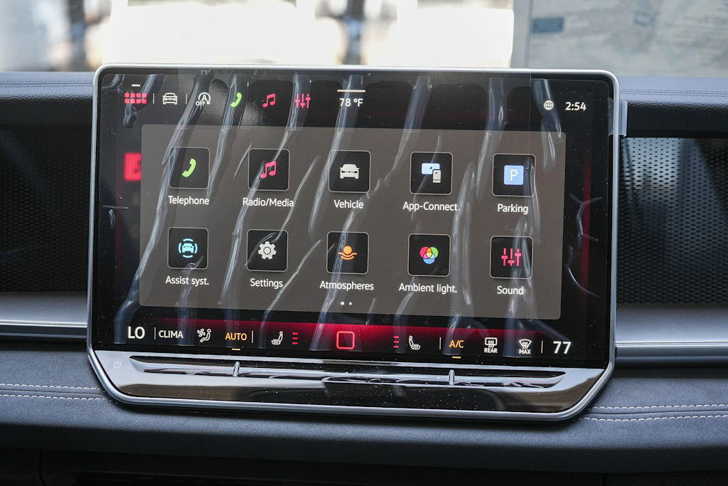 Thumbnail: 2026 Volkswagen Tiguan - 14