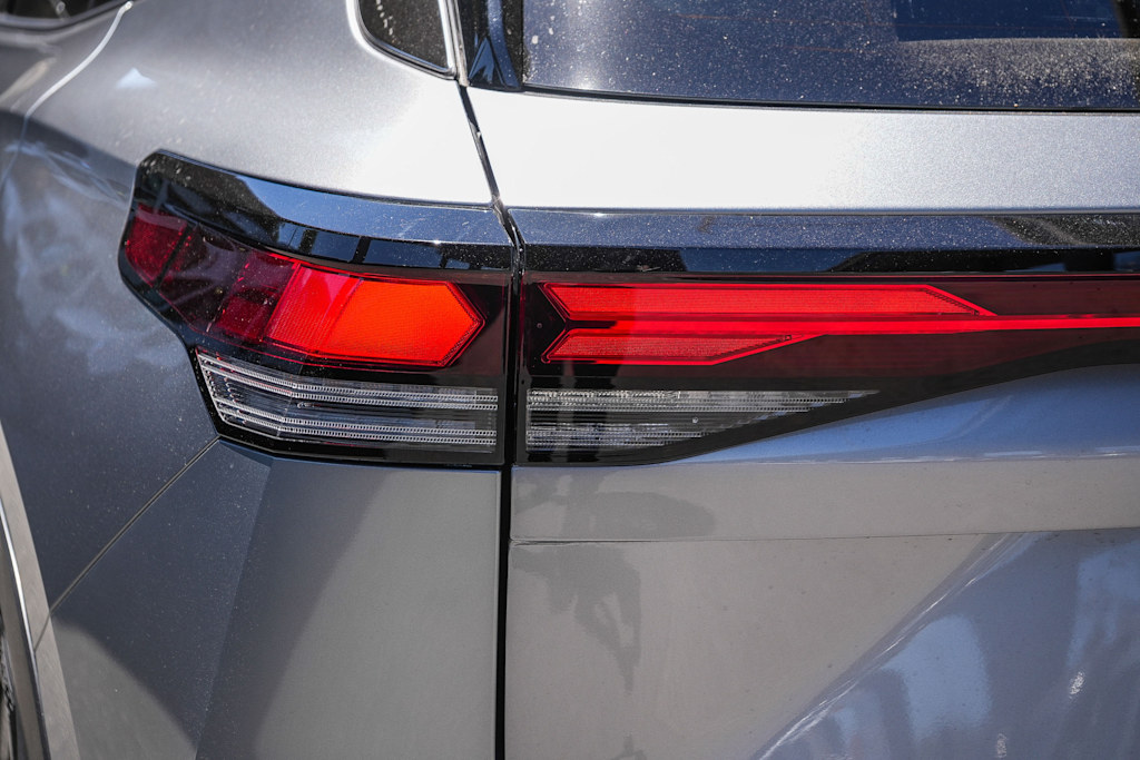 Thumbnail: 2026 Volkswagen Tiguan - 18