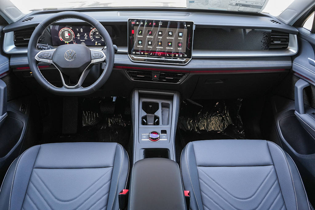 Thumbnail: 2026 Volkswagen Tiguan - 2