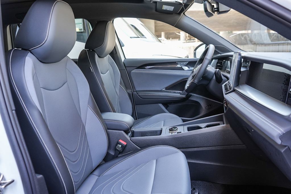 Thumbnail: 2026 Volkswagen Tiguan - 10