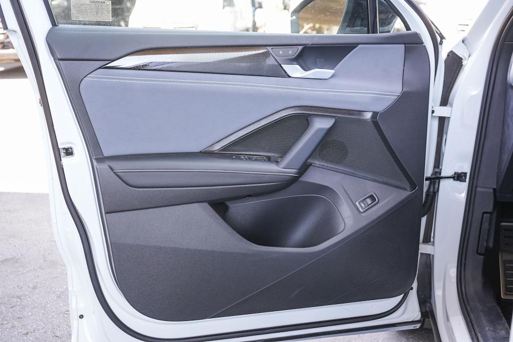 Thumbnail: 2026 Volkswagen Tiguan - 24